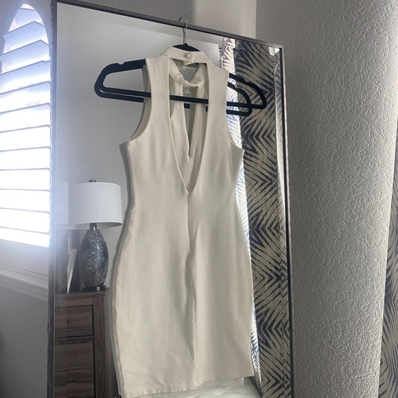 Lulus | S | Bodycon Cutout Plunge Dress - Picture 2 of 2
